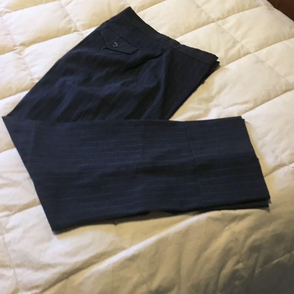 Cropped pants